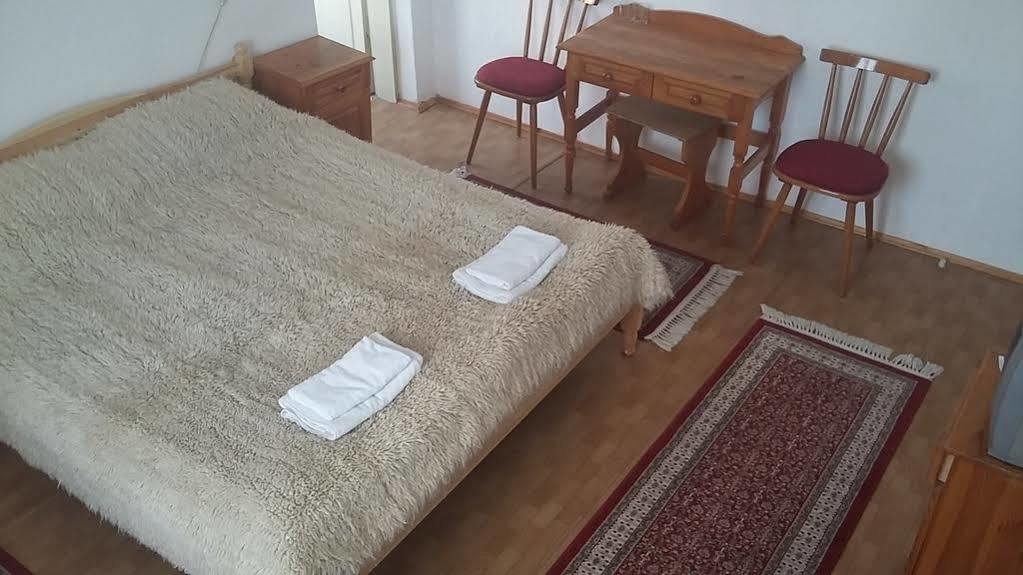 Guest Rooms Metaksinovi Chepelare Eksteriør billede
